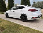 Hyundai Elantra-6