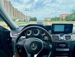 Mercedes E 250 4MATIC-6