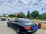 Mercedes E 250 4MATIC-8