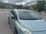 Toyota Prius-4