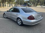 Mercedes E 270-12