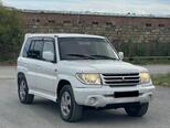 Mitsubishi Pajero io-1