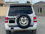 Mitsubishi Pajero io-5