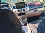 Mitsubishi L200-19