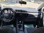 Toyota Auris-11