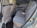 Hyundai Accent-11