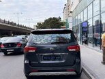 Kia Carnival-5