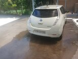 Nissan Leaf-5