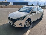 Hyundai Accent-1