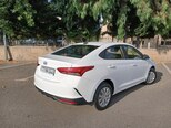 Hyundai Accent-3