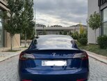Tesla Model 3-4