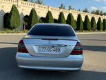 Mercedes E 270-2