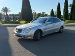Mercedes E 270-19