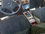 Mercedes 200 E-2