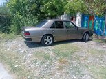 Mercedes 200 E-5