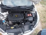 Hyundai Elantra-5