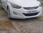 Hyundai Elantra-1