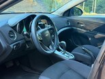 Chevrolet Cruze-12