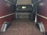 Ford Transit-10