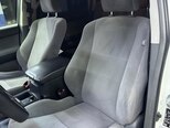 Toyota Land Cruiser Prado-5