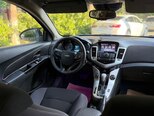 Chevrolet Cruze-12
