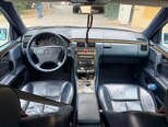 Mercedes E 240-3