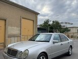 Mercedes E 240-5