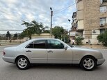 Mercedes E 240-9