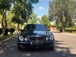 Mercedes E 240-1