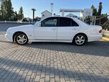 Mercedes E 240-4