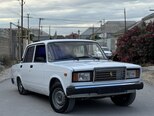 LADA (VAZ) 2107-2