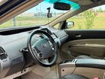 Toyota Prius-3
