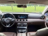 Mercedes E 300-16