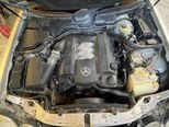 Mercedes E 280-9