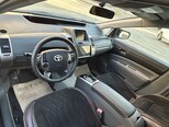 Toyota Prius-14