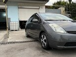 Toyota Prius-4