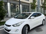 Hyundai Elantra-1