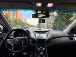 Hyundai Elantra-7