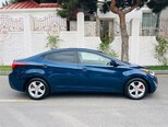 Hyundai Elantra-4