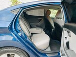 Hyundai Elantra-12