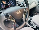Hyundai Elantra-19