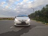 Toyota Prius V-1