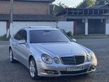 Mercedes E 220-2