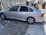 Opel Vectra-9