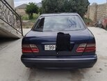 Mercedes E 220-8