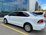 Volkswagen Polo-5