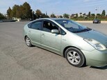 Toyota Prius-3