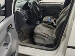 Volkswagen Caddy-7