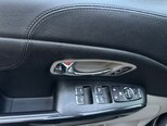 Kia Carnival-16
