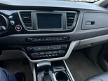 Kia Carnival-20